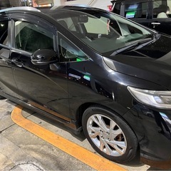ホンダ フィットシャトル ハイブリット 1オーナー車の画像