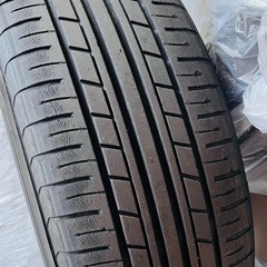 超お得 YOKOHAMA製の14インチノーマルタイヤホイール付きの画像