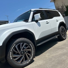 ランクル250ＶＸタイヤホイール４本の画像
