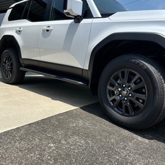 ランクル250ＶＸタイヤホイール４本の画像