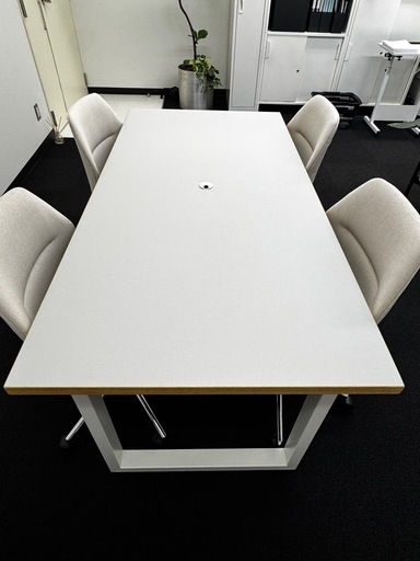 kanademono リノリウムテーブル