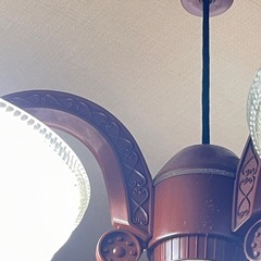 インテリアアンティーク照明器具の画像