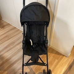 アイリスプラザ　B型ベビーカーの画像