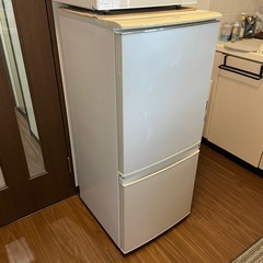 SHARP SJ-S14T-W 中古の画像