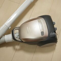 パナソニック掃除機の画像