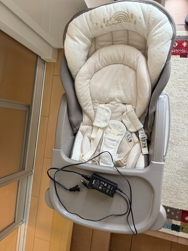 Aprica 電動ハイローチェア