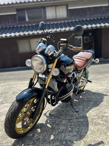 珍しい一台　車検あり　ヤマハ　xjr1200 xjr 実働　Z II仕様