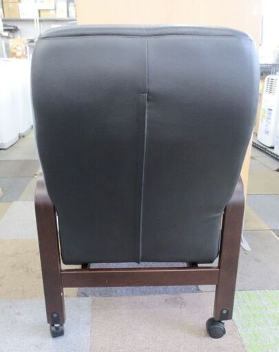 冨士ファニチア リクライニングチェア キャスター付き D325GA 富士ファニチャー FUJI FURNITURE ブラック×ダークブラウン 札幌 北20条店