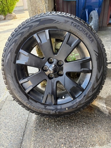 225/55/18ホイール付きスタッドレスタイヤ