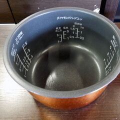 Panasonic 5.5合 IHジャー炊飯器 SR-HB106 2016年製 ダイヤモンド銅釜 パナソニック 札幌市東区 新道東店の画像
