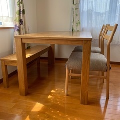 ニトリ　ダイニングテーブルの画像