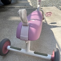 三輪車の画像