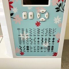 【札幌市内配送可】ジャガー/JAGUAR コンピューターミシン TRM-10 動作良好 フットコントローラー付きの画像