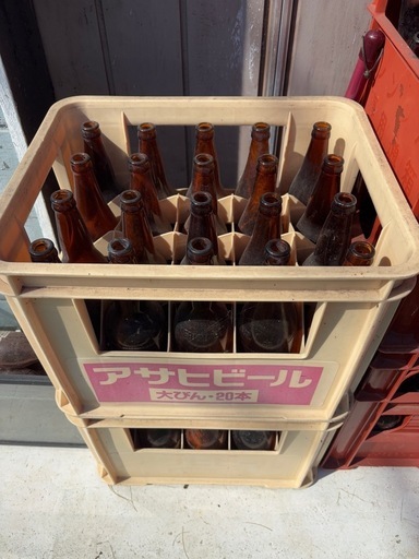 ビールケース　ビールビン