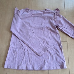 【新品】西松屋シャツ130cmの画像