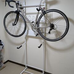 ★★自転車ラック•突っ張り棒★★の画像
