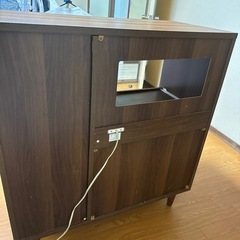 食器棚
の画像