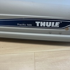 THULE Pacific 500のルーフボックスの画像