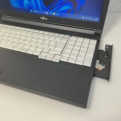 SSD搭載 Win11/エクセル,ワード等の画像