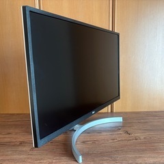 LG 27インチ　4Kモニター　27UL500-W の画像