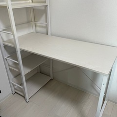 ニトリ　本棚付きデスク