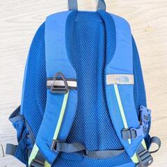 THE NORTH FACE SMALL DAY リュックの画像