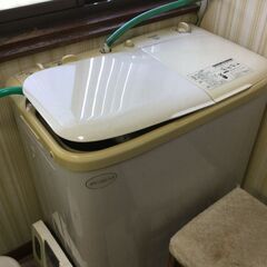 二層式洗濯機　５キロ