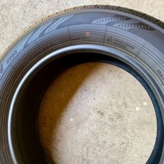 YOKOHAMAタイヤ BluEarth RV03 205/65R16 95H 中古タイヤ4本セットの画像