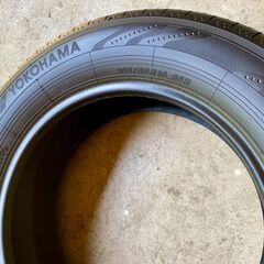 YOKOHAMAタイヤ BluEarth RV03 205/65R16 95H 中古タイヤ4本セットの画像