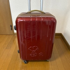 Mサイズ スヌーピー  スーツケースの画像