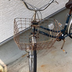 26インチカゴ付き自転車　後タイヤバンクの画像