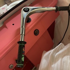 トゥクトゥク　フロントボディ　色はピンクです　店舗装飾　未使用品の画像