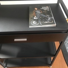 黒　スチールラック　7/5までの画像