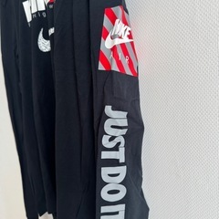 NIKE ロンTの画像