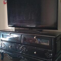 猫脚のテレビ台