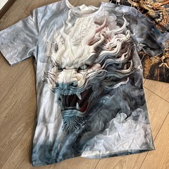 白獅子と金ドラゴンの半袖シャツ２着セットの画像