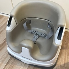 ingenuity  ベビーチェアの画像