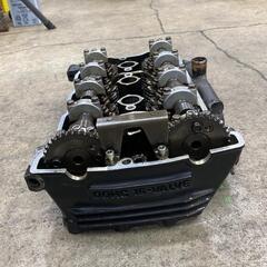 KAWASAKI GPZ1000RX シリンダーヘッド ASSY カワサキ [M-250627-39]の画像