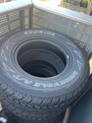 265/70r16　ほぼ未使用　サンワイド　タイヤ