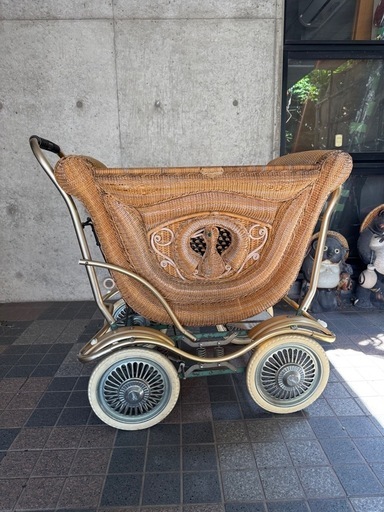上品スタイル 乳母車桃太郎号アンティーク レトロラタン ベビーカー アンティーク雑貨