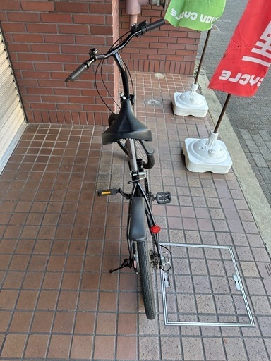 ☆美品☆20インチ外装6段変速フェンダー付き折り畳み自転車