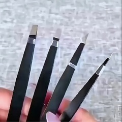 ラスト2❗️ ブラック　未使用　ピンセット　４本セットの画像
