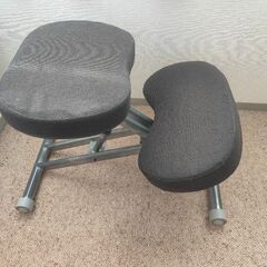 学習椅子の画像