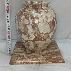 [八5711]　花瓶　重量　花瓶4.42kg  台座2.18kg   合計6.6kgの画像
