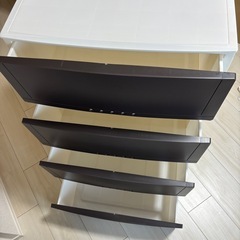 収納チェストの画像