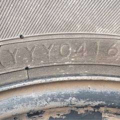 145/80R12 タイヤ付ホイールの画像