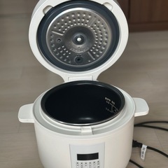 炊飯器の画像