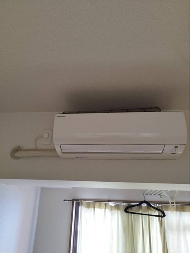 【1万円】ダイキン製 14畳用エアコン（F40PTEP）お譲りします｜引越し整理・早期引き取り希望｜新今宮駅近く