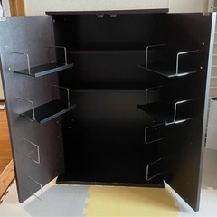 収納家具の画像