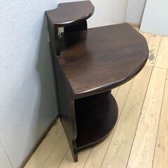 がっしりした木部デザイン karimoku RUSTIC（カリモク ルスティック）のコーナーテーブル　アンティーク　レトロ　【糸島市内 送料無料】88192-1-⑤-020の画像
